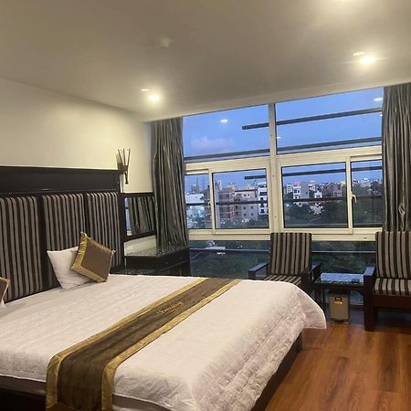 Luxury Hotel 2 Hp- By Bay Luxury Hai Phong Exterior foto
